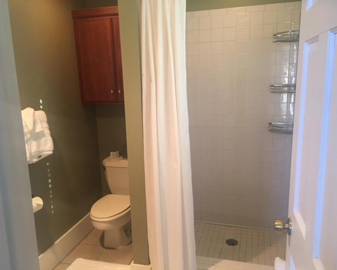 Dickson Street Bed & Breakfast Fayetteville Bagian luar foto