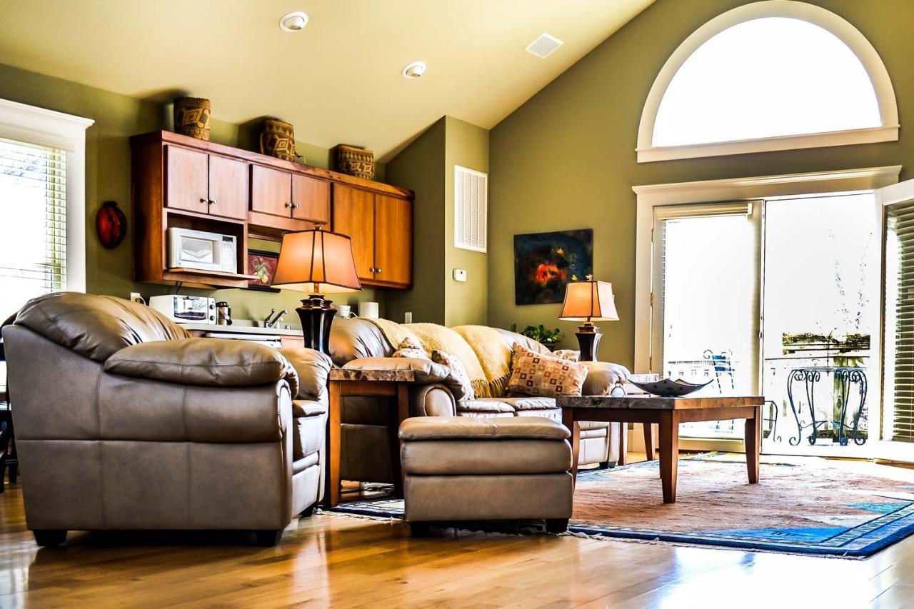 Dickson Street Bed & Breakfast Fayetteville Bagian luar foto