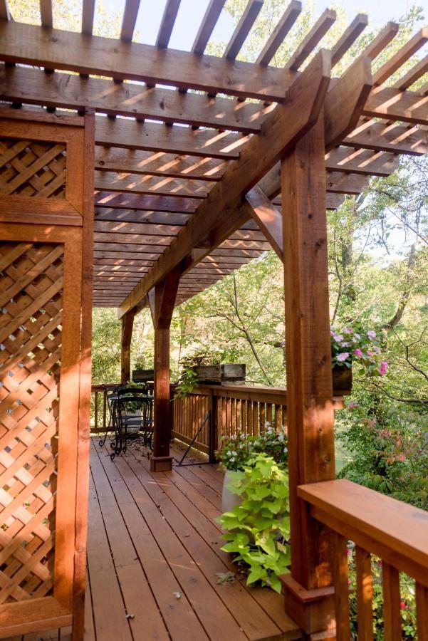 Dickson Street Bed & Breakfast Fayetteville Bagian luar foto