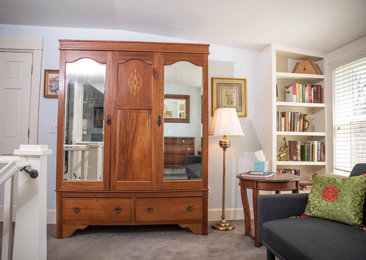Dickson Street Bed & Breakfast Fayetteville Bagian luar foto