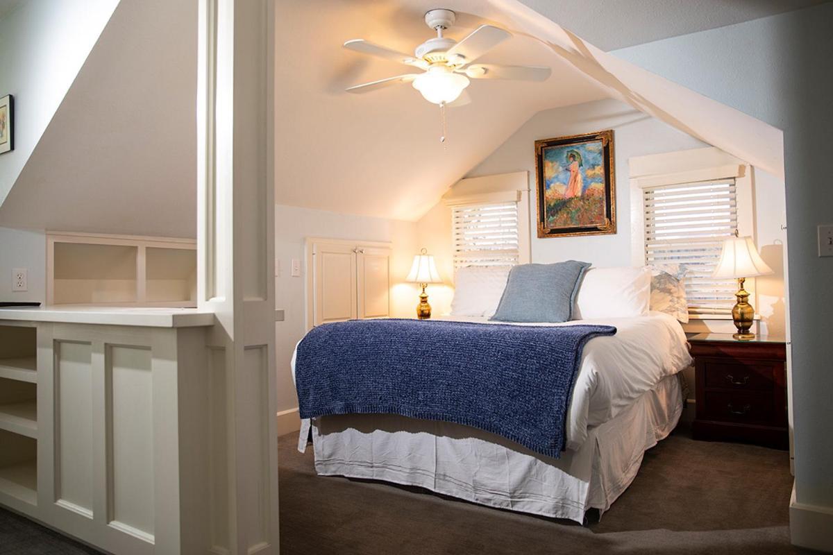 Dickson Street Bed & Breakfast Fayetteville Bagian luar foto