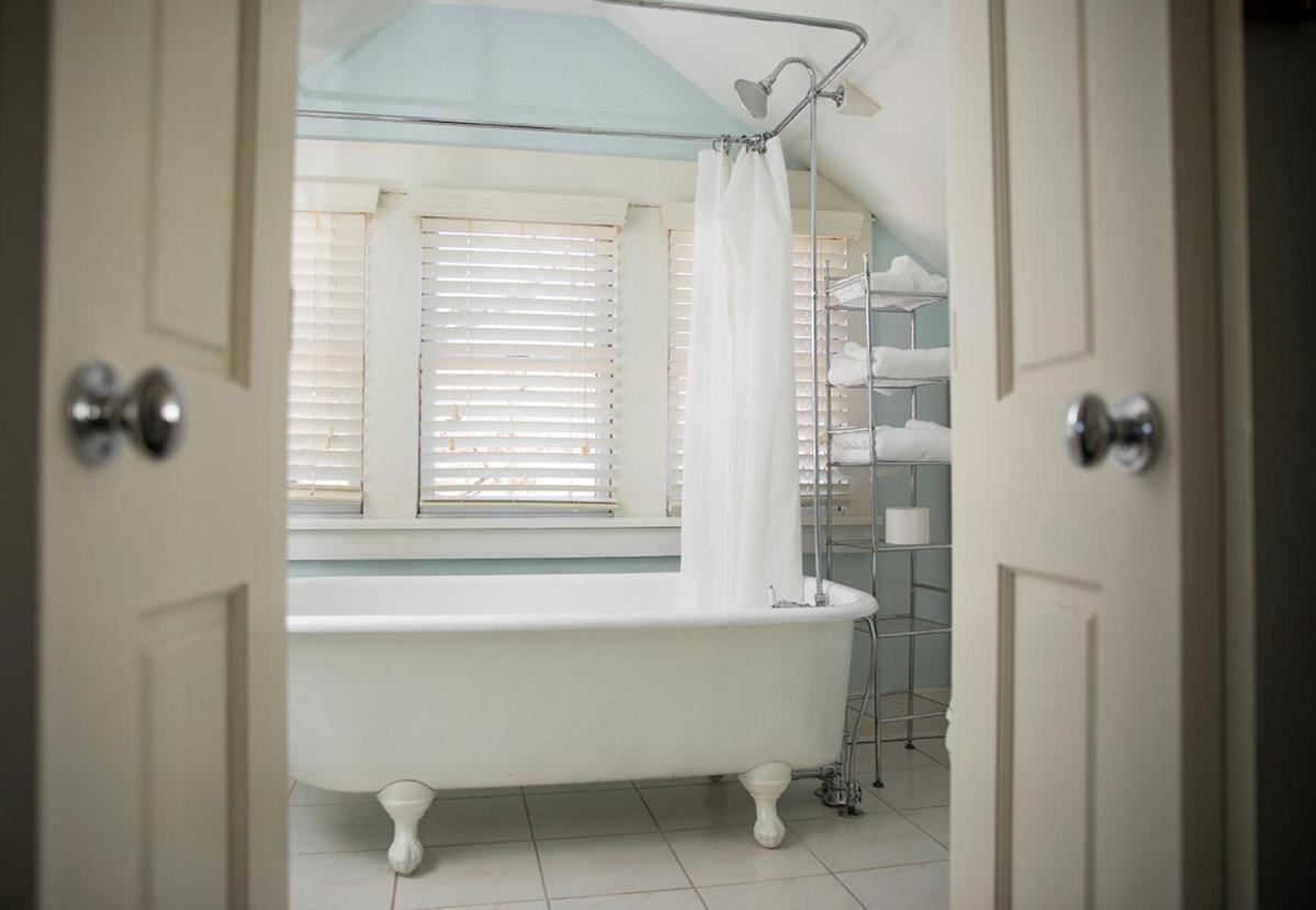 Dickson Street Bed & Breakfast Fayetteville Bagian luar foto